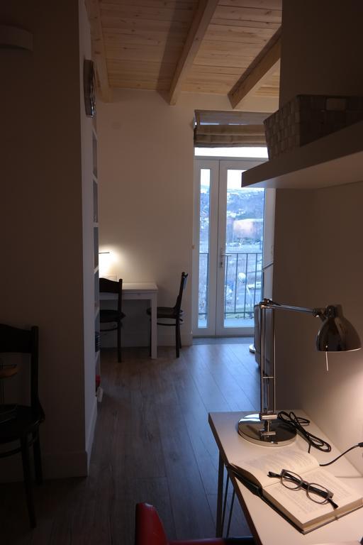 The White Loft Apartamento Tbilisi Quarto foto